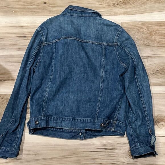 L.L. Bean Denim Jean Jacket Women’s Medium - Picture 2 of 4